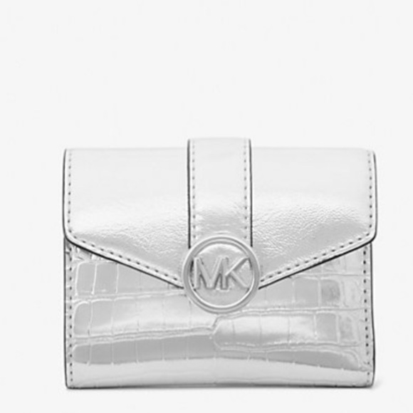🔥NWT- Micheal Kors Carmen Medium Metallic Crocodile Embossed Tri-Fold Wallet🔥 - Picture 1 of 13